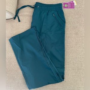 NWT Healing Hands Purple label Tanya scrub pant